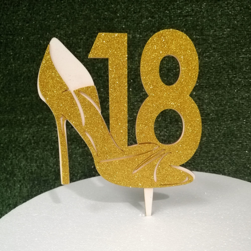 Cake Topper in Legno con numero 18 con Décolleté