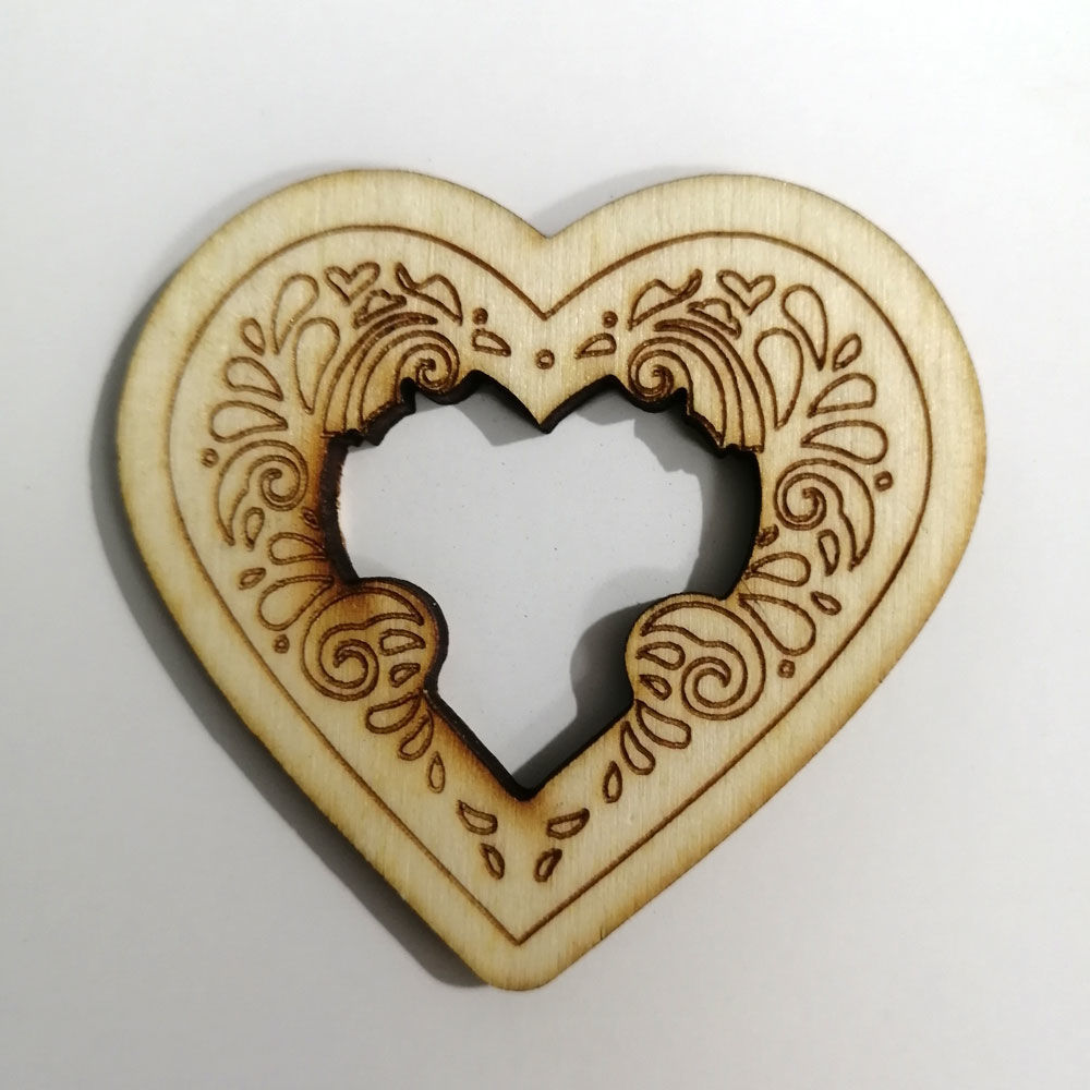 Cuore in Legno con incisione