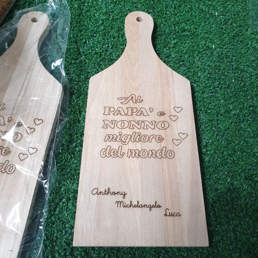 Tagliere in Legno con Incisione Personalizzata