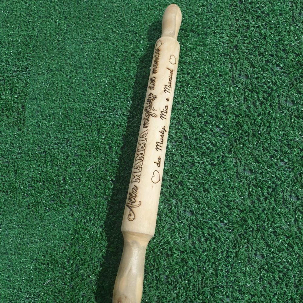 Mattarello in Legno con Incisione