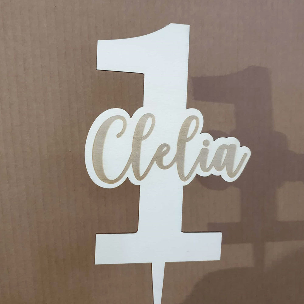 Cake Topper in Legno con Engraving del Nome